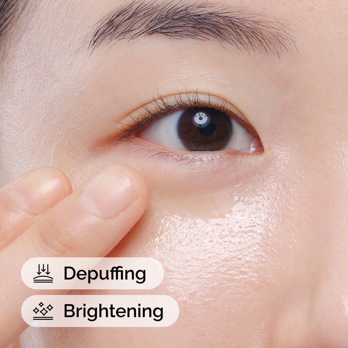 caffeine-solution-5-egcg-eye-serum-b9 ord-caffeine-solution-egcg-model-application-with-benefits.jpg