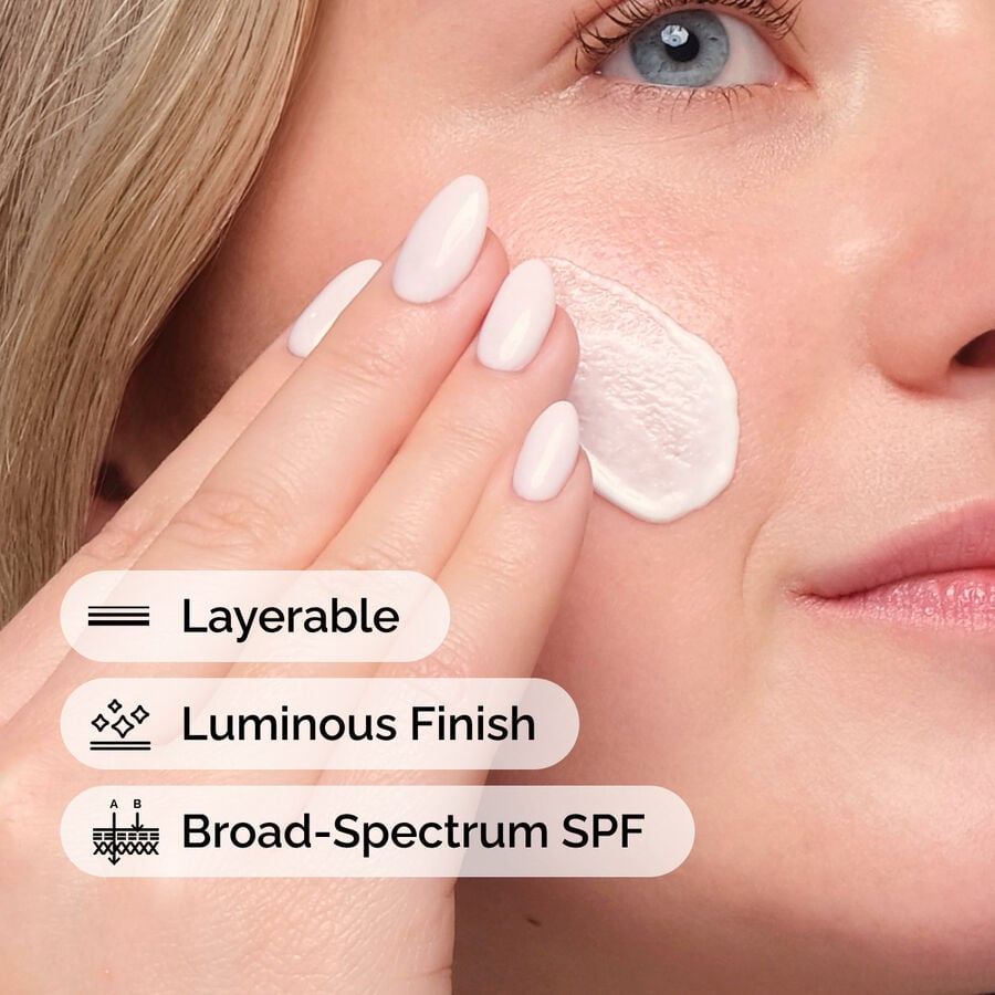 uv-filters-spf-45-serum-w3 uv-filters-spf-45-serum-model-application-with-benefits.jpg
